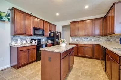 4239 Silver Oak Way, Dayton, OH 45424 - Photo 5