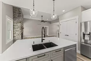 755 W Bentley Cir, Troy, OH 45373 - Photo 13