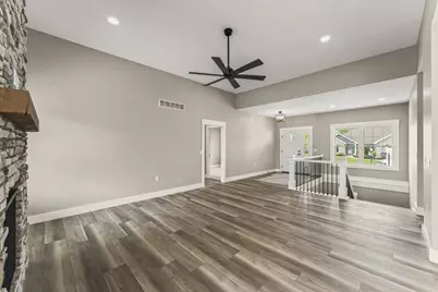 755 W Bentley Circle, Troy, OH 45373 - Photo 9