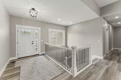 755 W Bentley Circle, Troy, OH 45373 - Photo 5