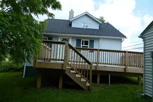 16 W Walnut St, Jeffersonville, OH 43128 - Photo 3