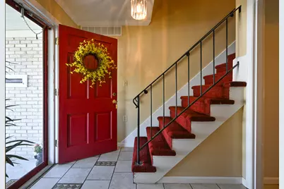 2540 Rebecca Drive, Springfield, OH 45503 - Photo 5