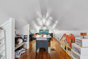 3832 Ebenezer Rd, Cincinnati, OH 45248 - Photo 9