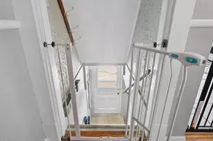 3832 Ebenezer Rd, Cincinnati, OH 45248 - Photo 11