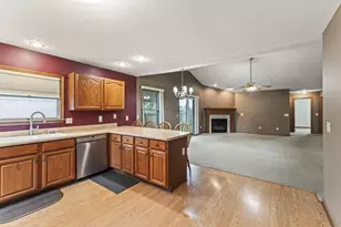 2930 Delaware Cir, Piqua, OH 45356 - Photo 5