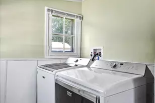 1236 S Detroit St, Bellefontaine, OH 43311 - Photo 19