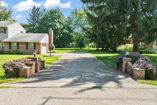 2215 Merrimont Dr, Troy, OH 45373 - Photo 5