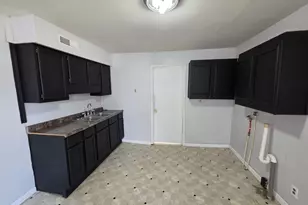 712 Columbia St, Saint Marys, OH 45885 - Photo 9