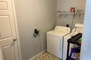 408 S Vine St, Saint Marys, OH 45885 - Photo 5