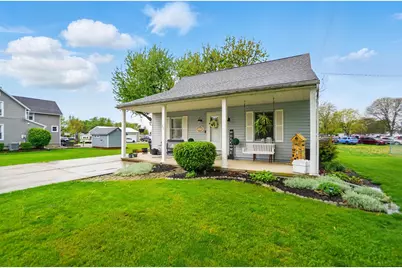 409 S Pine Street, Wapakoneta, OH 45895 - Photo 3