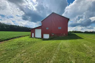 7337 E Lock Rd, Lewisburg, OH 45338 - Photo 13