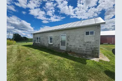 7337 E Lock Road, Lewisburg, OH 45338 - Photo 3