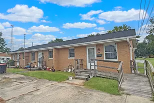 631 N Center St, Versailles, OH 45380 - Photo 9