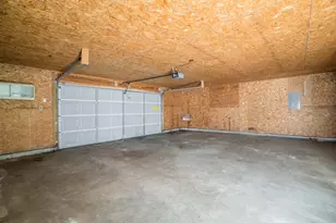 225 1st St, Piqua, OH 45356 - Photo 21