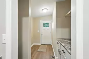 136 E Broadway St, Urbana, OH 43078 - Photo 17