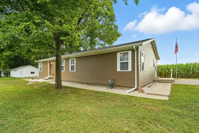136 E Broadway Street, Urbana, OH 43078 - Photo 3