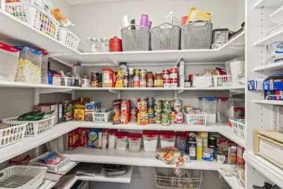 813 W Bentley Circle, Troy, OH 45373 - Photo 11