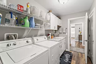813 W Bentley Cir, Troy, OH 45373 - Photo 33
