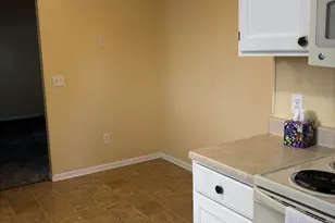 911 Cleveland Ave, Saint Marys, OH 45885 - Photo 7