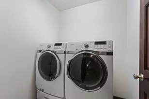 1479 Lantern Ln, Troy, OH 45373 - Photo 31