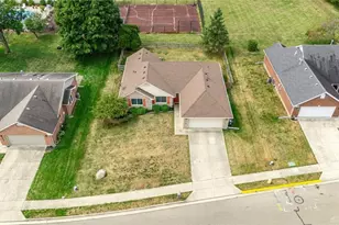 410 Armand Dr, Troy, OH 45373 - Photo 49