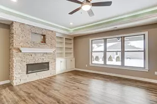 1137 Auburn St, Troy, OH 45373 - Photo 7