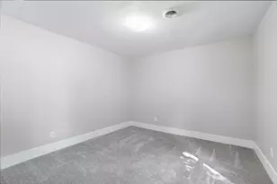 327 Miami St, Piqua, OH 45356 - Photo 25