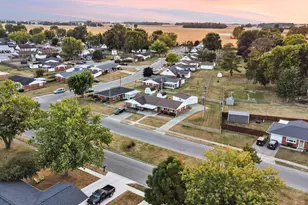 806 Candlewood Blvd, Piqua, OH 45356 - Photo 41