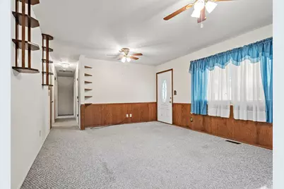 806 Candlewood Boulevard, Piqua, OH 45356 - Photo 9