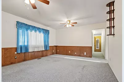 806 Candlewood Boulevard, Piqua, OH 45356 - Photo 7