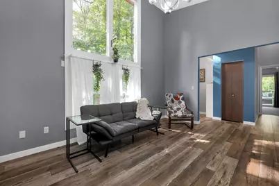 1495 W Choctaw Drive, London, OH 43140 - Photo 7