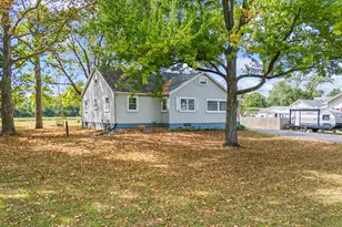 1002 S Market St, Troy, OH 45373 - Photo 5