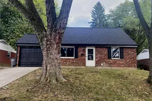 1329 Lee Rd, Troy, OH 45373 - Photo 1