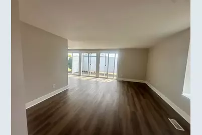 5873 Troy Villa Boulevard, Dayton, OH 45424 - Photo 7