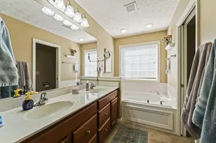 680 Loxley Ln, Troy, OH 45373 - Photo 17