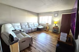 4441 S Xenia Dr, Enon, OH 45323 - Photo 3