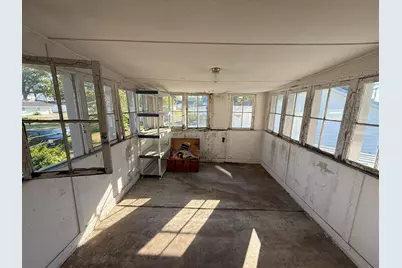 612 N Detroit Street, Bellefontaine, OH 43311 - Photo 25