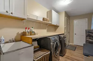 4898 Davidson Run Dr, Hilliard, OH 43026 - Photo 15