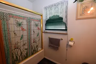 5889 Troy Rd, Springfield, OH 45502 - Photo 7