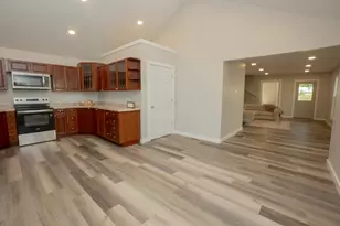 619 Michigan St, Sidney, OH 45365 - Photo 9