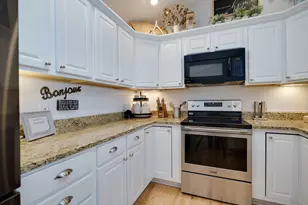 7932 Anne Bonny Ct, Russells Point, OH 43348 - Photo 9