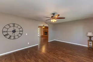 1075 Crestview Dr, Troy, OH 45373 - Photo 15