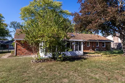 1075 Crestview Drive, Troy, OH 45373 - Photo 7