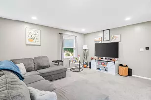 322 Cole Dr, Wapakoneta, OH 45895 - Photo 11