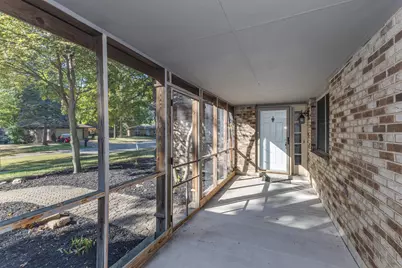 1013 Arapaho Trail, Tipp City, OH 45371 - Photo 5