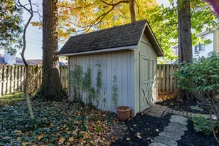 1013 Arapaho Trail, Tipp City, OH 45371 - Photo 33