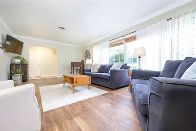 1008 N Park Street, Bellefontaine, OH 43311 - Photo 5