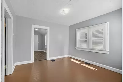 240 E College Avenue, Springfield, OH 45503 - Photo 7