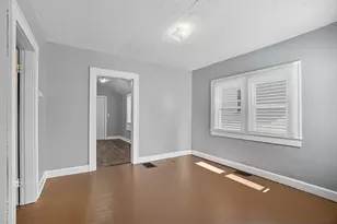 240 E College Ave, Springfield, OH 45503 - Photo 7