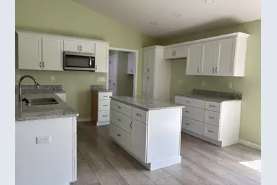 215 Village Parkway, Jackson Center, OH 45334 - Photo 5
